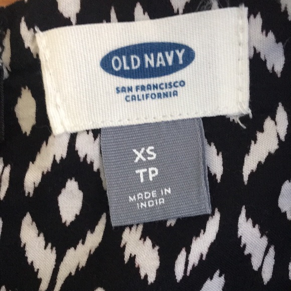 - Old Navy sundress xs - Picture 4 of 4